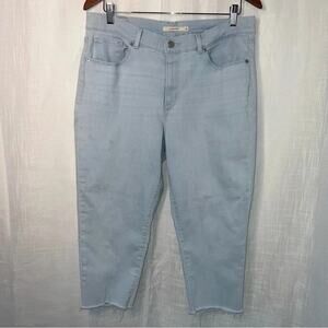 Levi’s Cropped Raw Hem Light Wash Stretch Denim Jeans Size 14